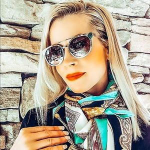 Meet your Posher, Amy